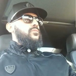 Meet your Posher, Patricio